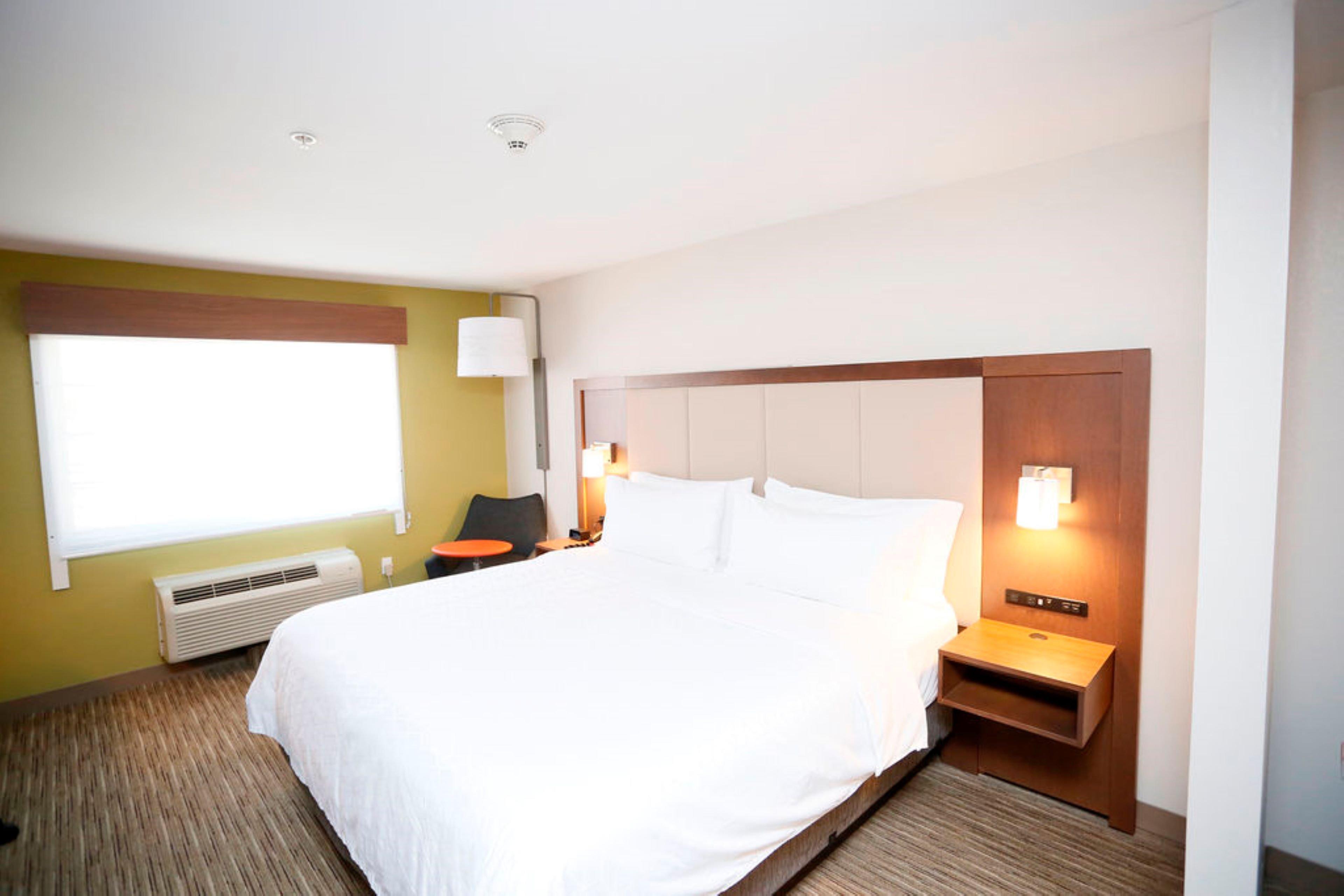 Hotel Express & By Ihg