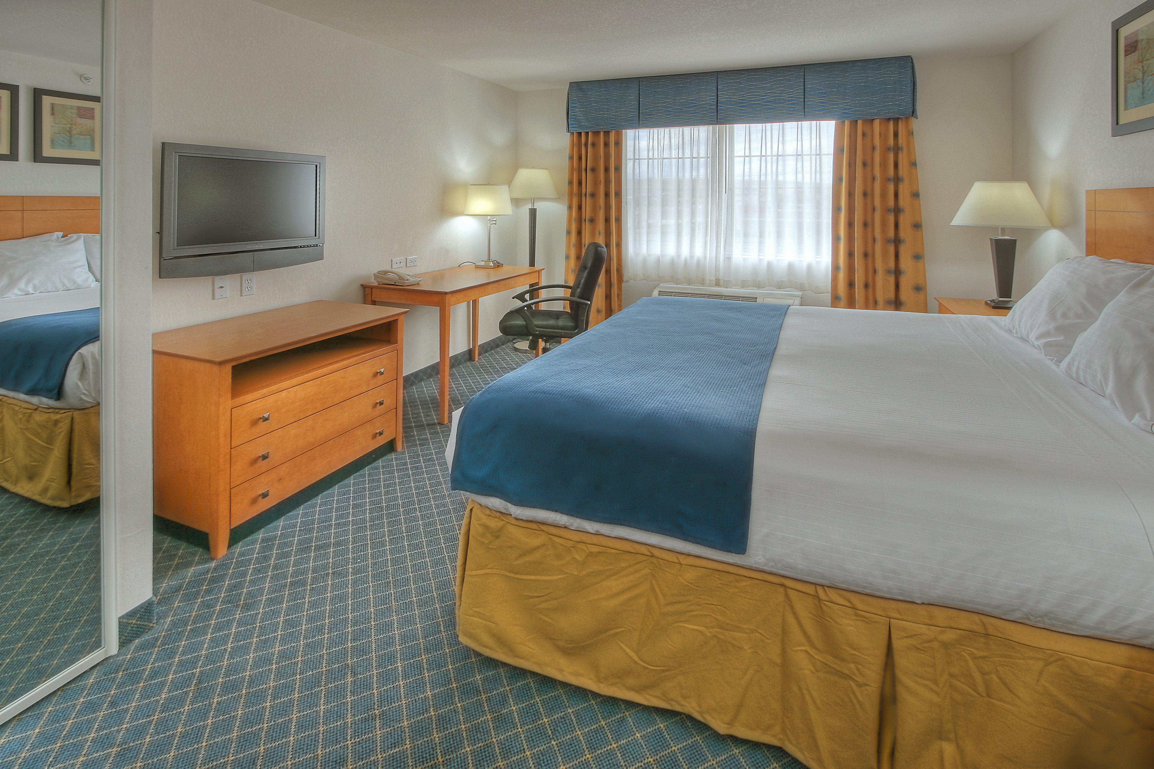 Express & By Ihg Hotel Carlsbad