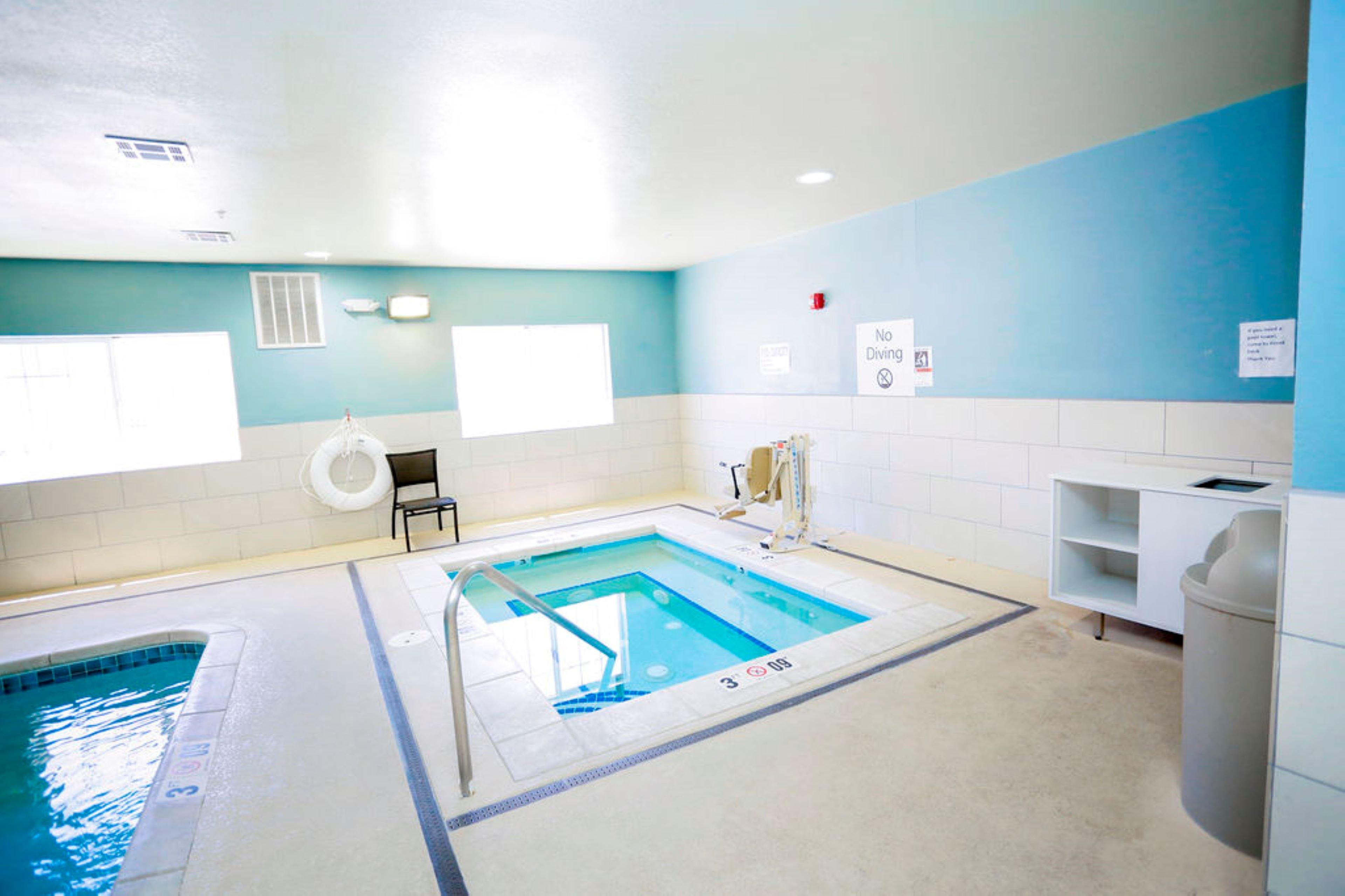 Express & By Ihg Hotel Carlsbad